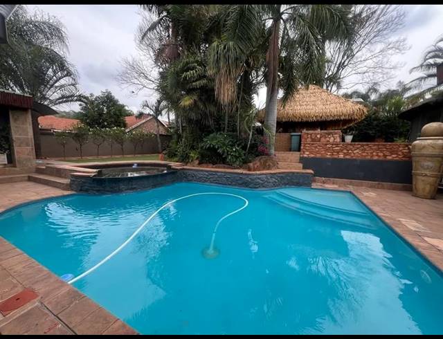 6 BEDROOM HOUSE FOR SALE IN AMANDASIG